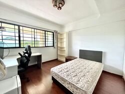 Blk 336 Jurong East Avenue 1 (Jurong East), HDB Executive #483532751